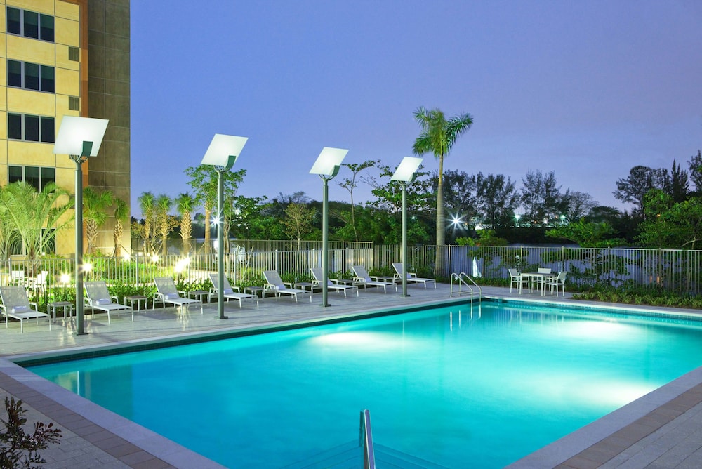 Element Miami International Airport - photo 27