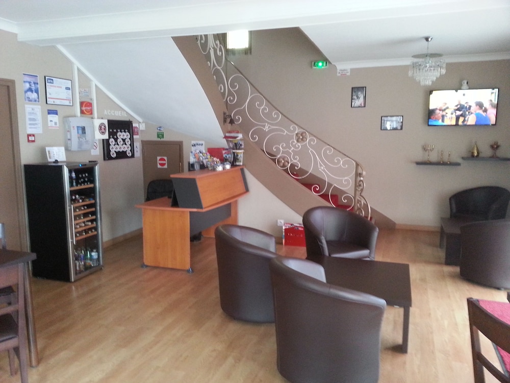 Hôtel Le Chapeau Rouge — Alencon — photo 3