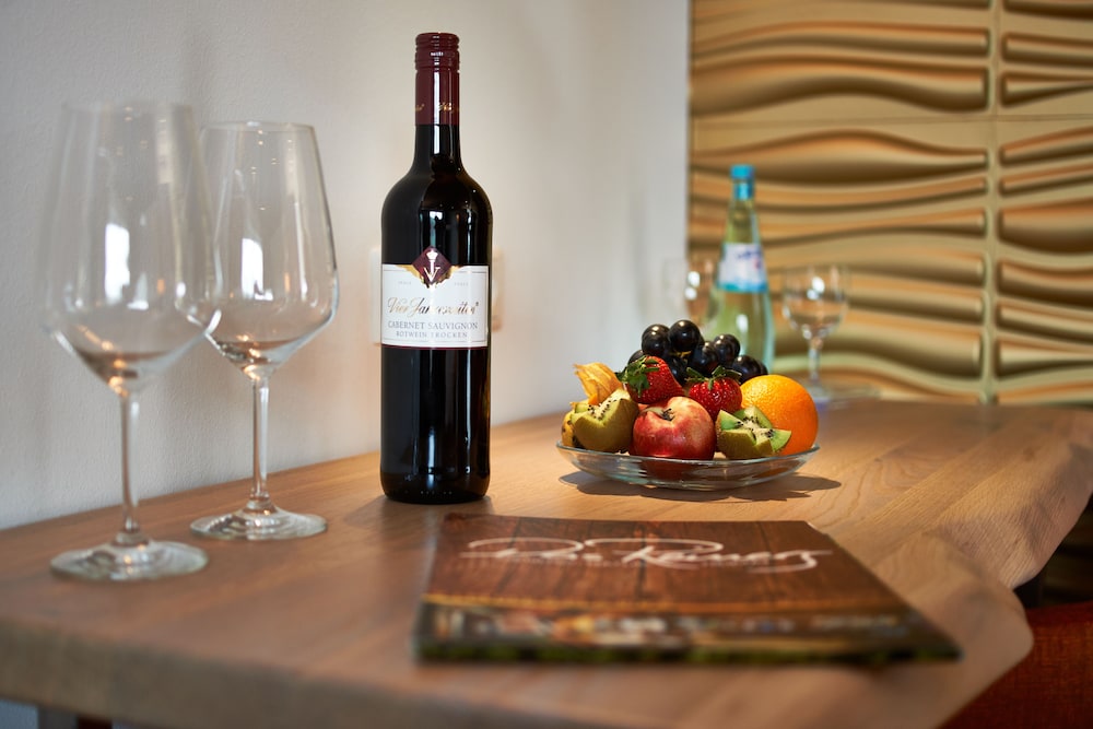 Room service - dining