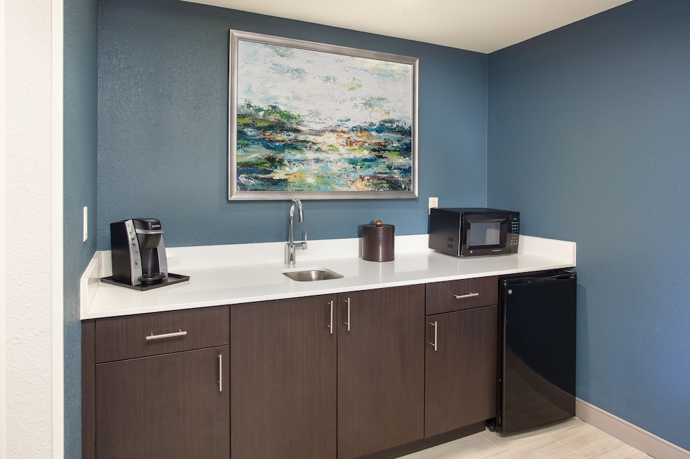 Holiday Inn Hotel & Suites Tallahassee Conference Ctr N by IHG - photo 20