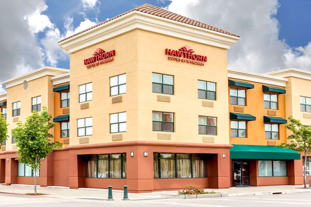 Hawthorn Suites by Wyndham Oakland Alameda — hotel in Alameda
