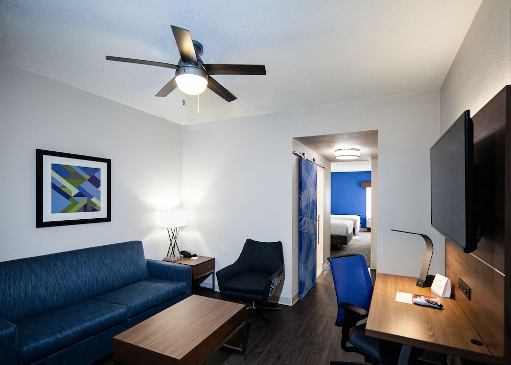 Holiday Inn Express & Suites Nashville Brentwood I 65 by IHG - photo 20