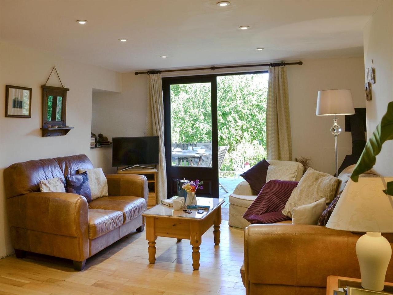 Clematis Cottage — 4-Star Luxury Hotel in Holsworthy, United Kingdom
