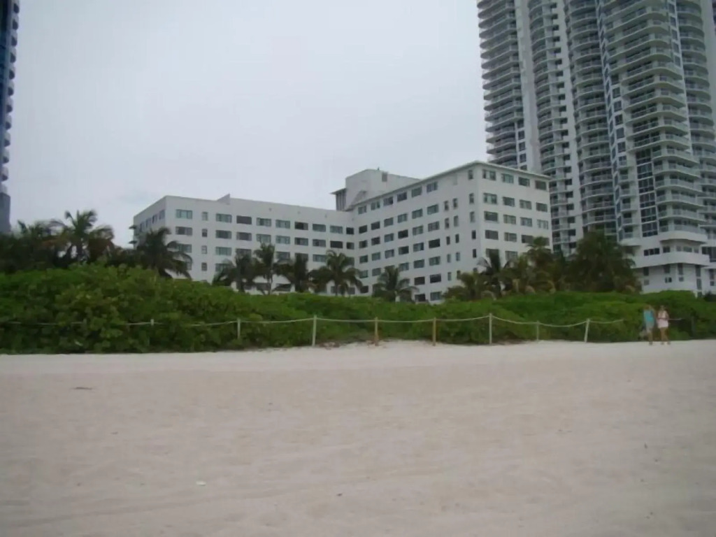 Casablanca By Design Suites Miami - photo 14