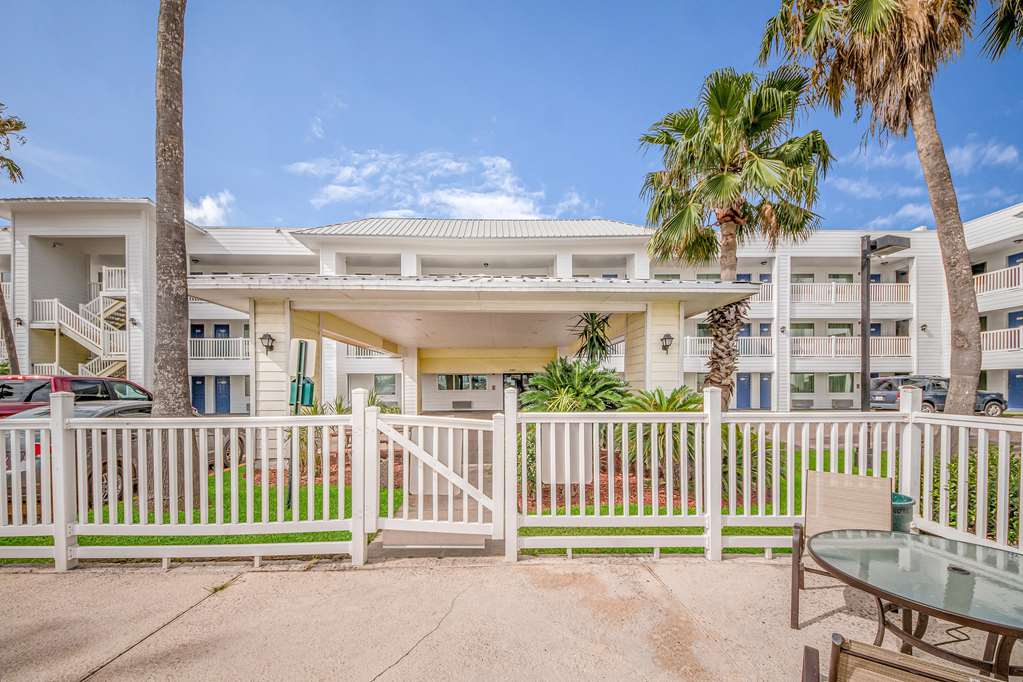 Studio 6 Corpus Christi TX North - photo 3