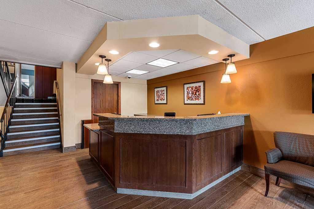 Best Western Bridgeview Hotel - photo 12