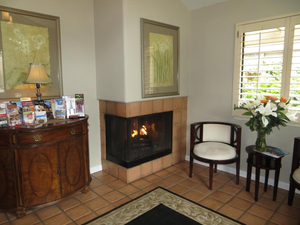 Adobe Inn - photo 45