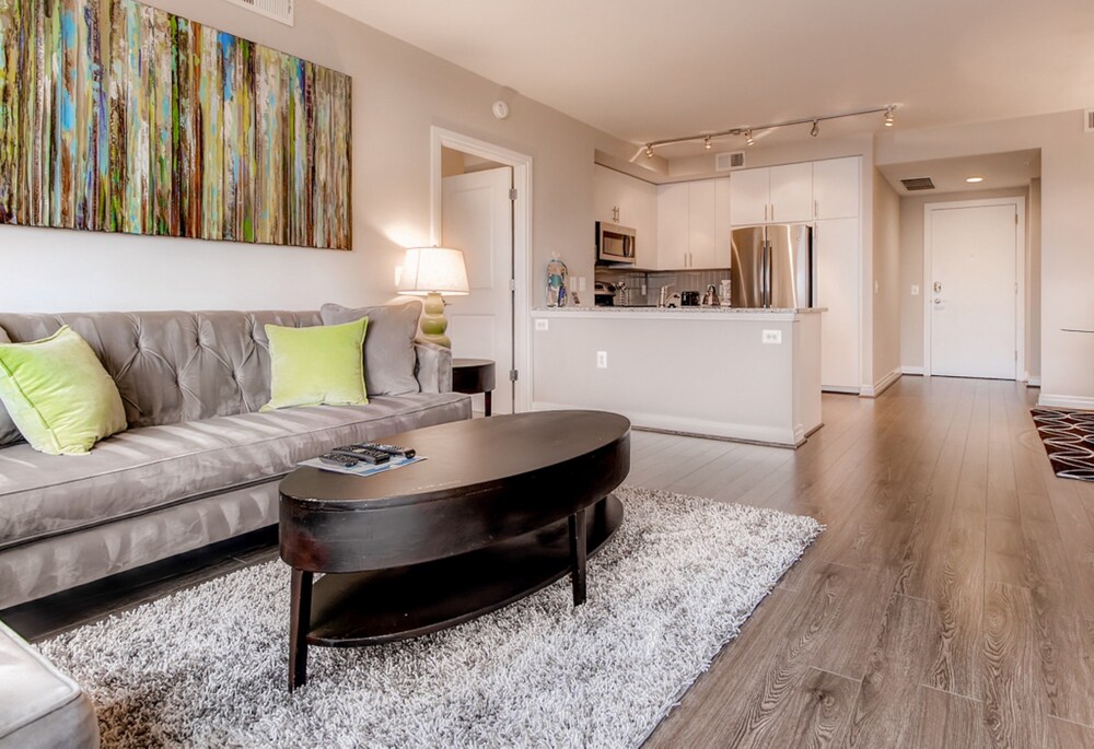 Global Luxury Suites At Hidden Creek - photo 20