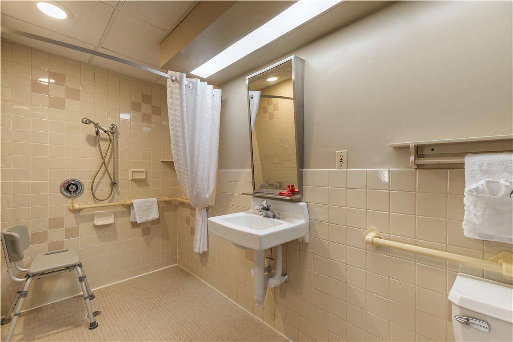 SureStay Hotel by Best Western East Brunswick - photo 21