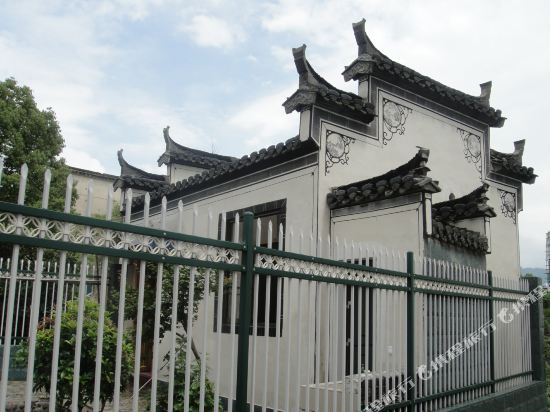 Shanshui Renjia Inn in Laizhou, People's Republic of China