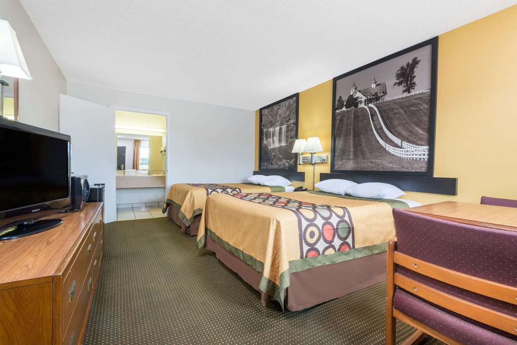 Super 8 by Wyndham Williamsburg - photo 10