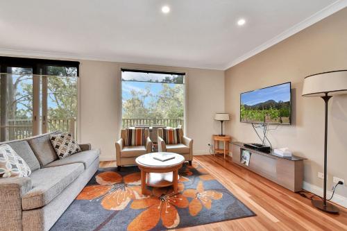 Villa 2br Riesling Villa located within Cypress Lakes Resort — hotel in Pokolbin