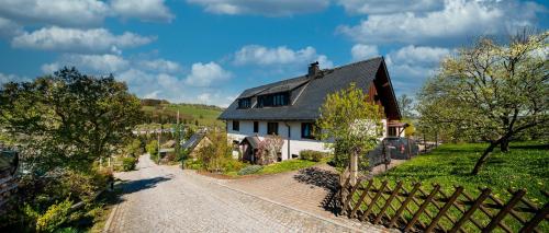 Ferienwohnungen Weißflog — 4-Star Luxury Hotel in Schwarzenberg, Germany