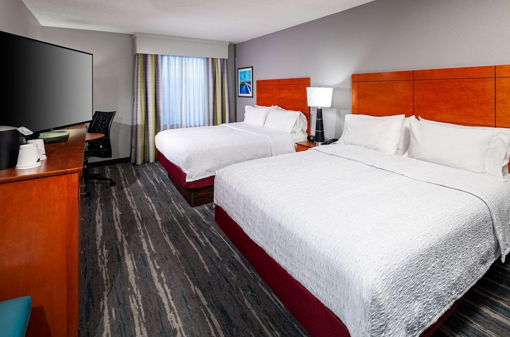 Hampton Inn & Suites Mobile I 65@ Airport Blvd - photo 8