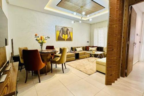 Fastueux appartement à louer en plein centre ville — 4-Star Luxury Hotel in Kenitra, Morocco