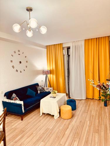 Label Apartment