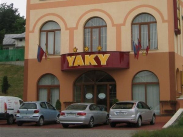 Yaky in Pitesti, Romania