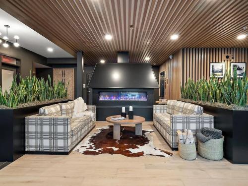 Dt Umn New 1Bd Gym Rooftop Free Parking — 4-Star Luxury Hotel in Minneapolis, United States