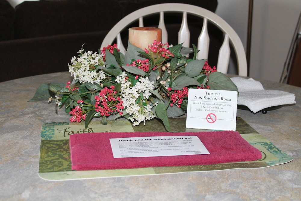American Host Inn - photo 15
