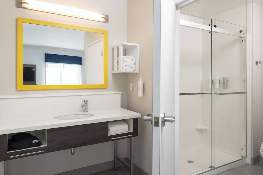 Hampton Inn & Suites Manteca - photo 38