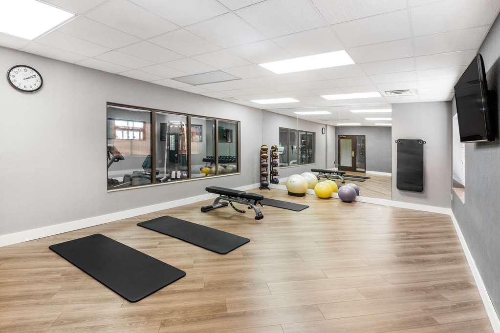 Wingate by Wyndham Sylvania Toledo - photo 10