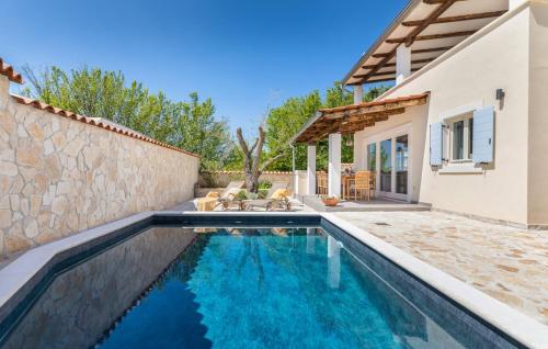 Butique Villa Beatrice — 4-Star Luxury Hotel in Galizana, Croatia