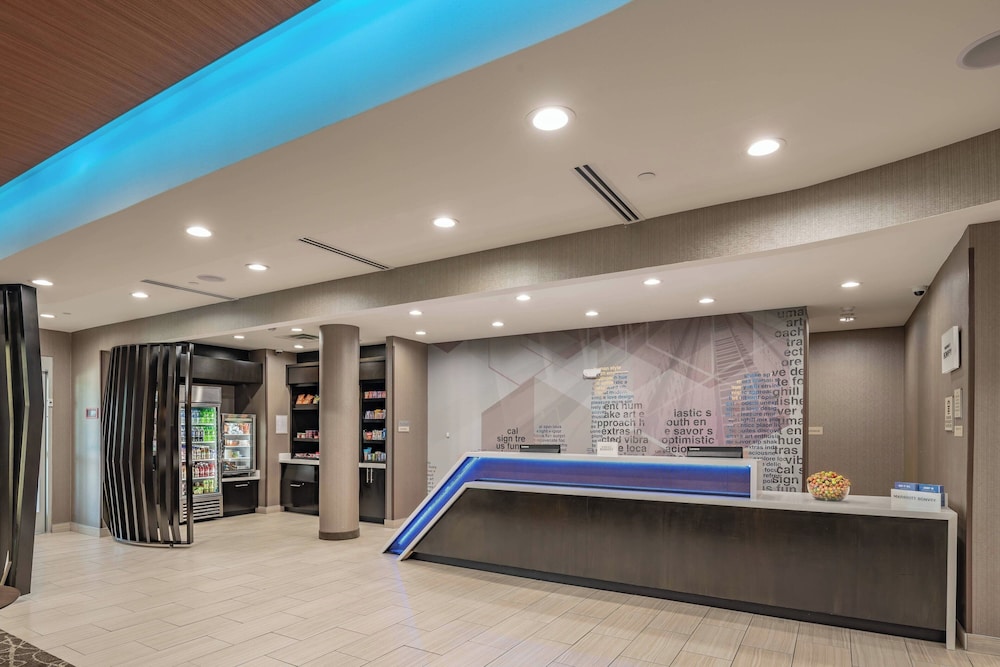SpringHill Suites by Marriott Dallas Central Expressway - photo 7