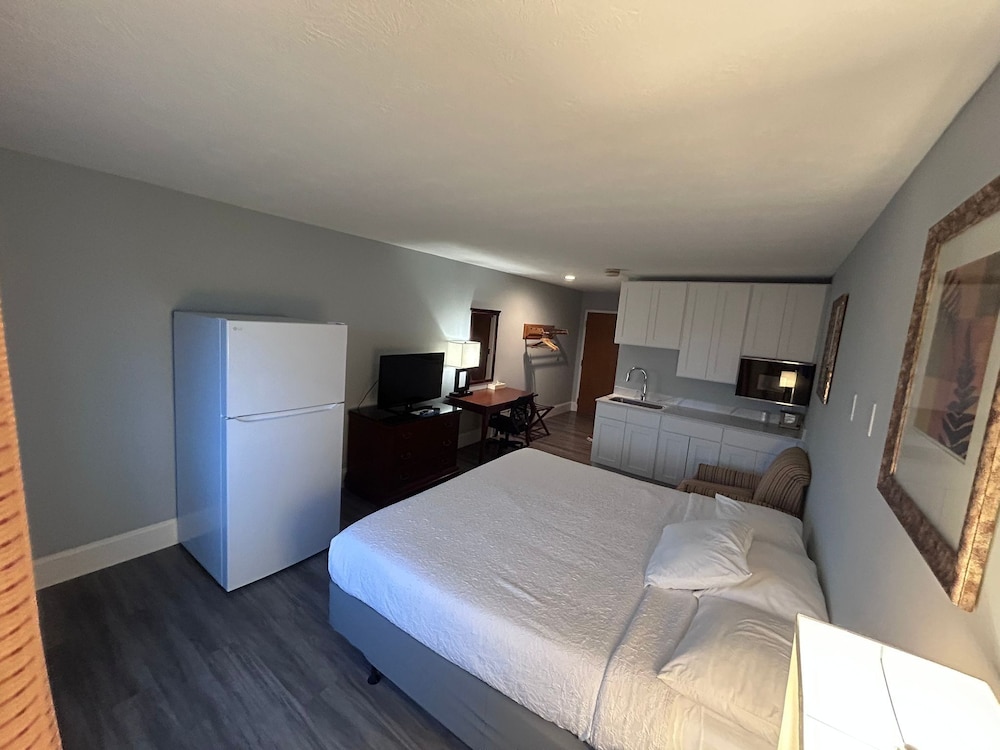 My Hometown Inn - photo 34