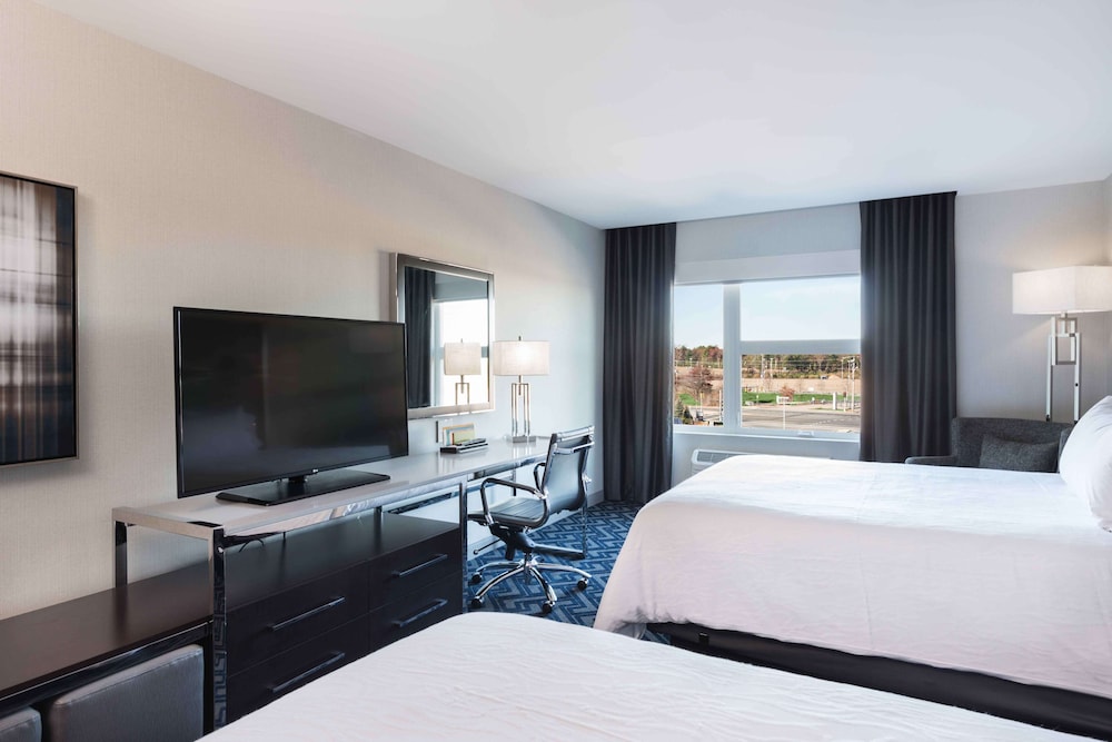 Hilton Garden Inn Foxborough Patriot Place - photo 11