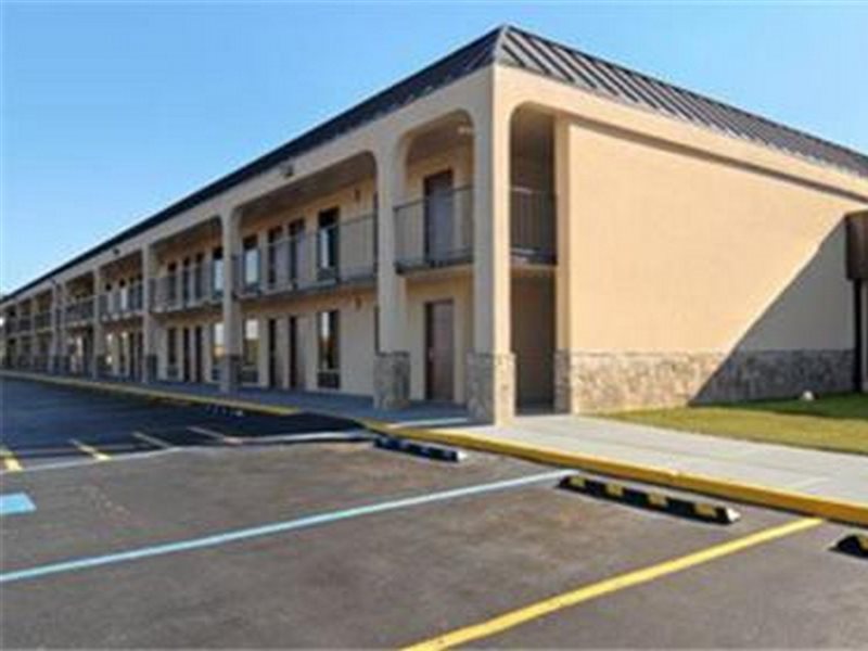 Americas Best Value Inn Newnan - photo 2