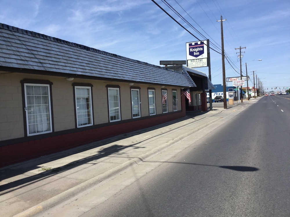 Rodeway Inn Hermiston Umatilla - photo 47