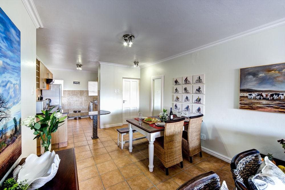 Illovo Beach Apartments at La Mer — 4-Star Luxury Hotel in Amanzimtoti, South Africa