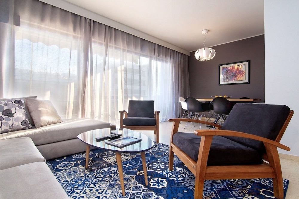 Central Apartment Glyfadas — 4-Star Luxury Hotel in Glyfada, Greece