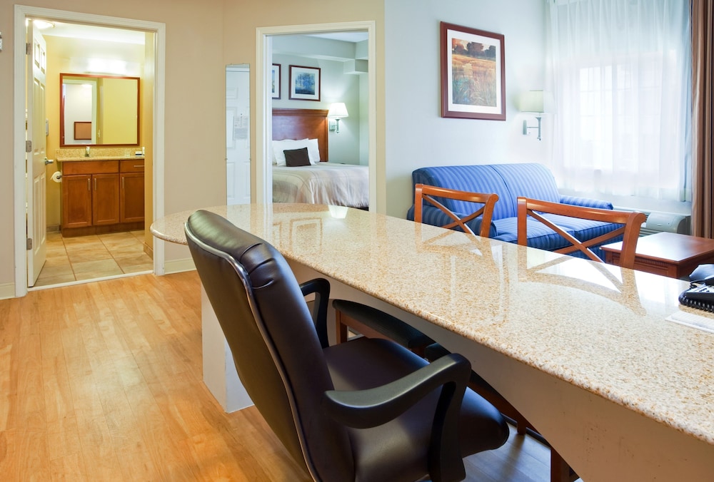 Candlewood Suites Jacksonville by IHG - photo 21