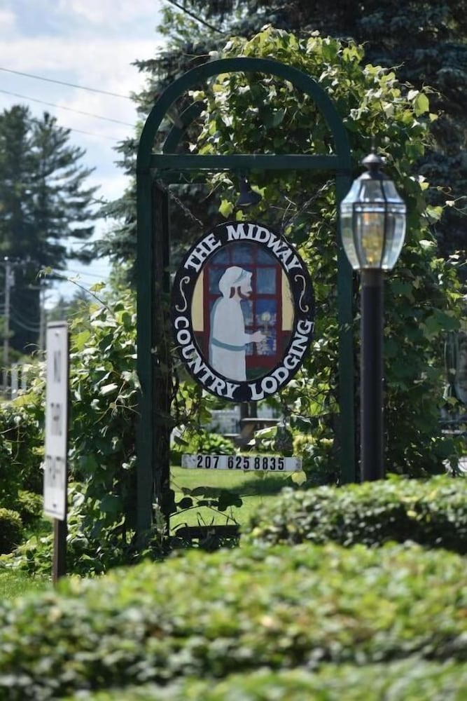 Midway Lodging - photo 31
