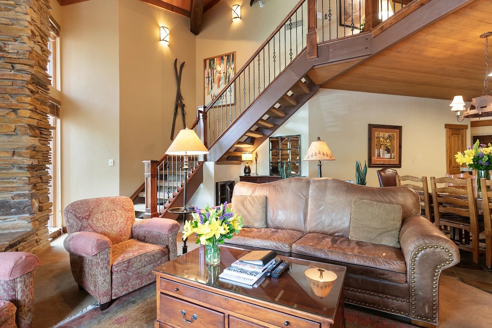 Powder Run 2 Bedroom Condo By All Seasons Resort Lodging - photo 17