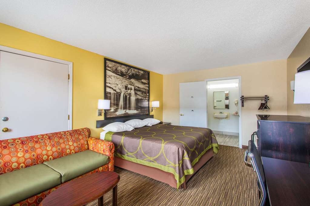 Super 8 by Wyndham Florence - photo 14