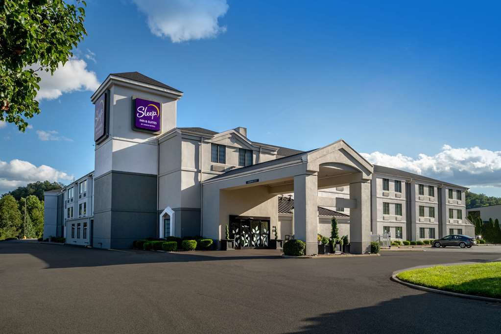 Sleep Inn & Suites Cross Lanes South Charleston — hotel in Cross Lanes