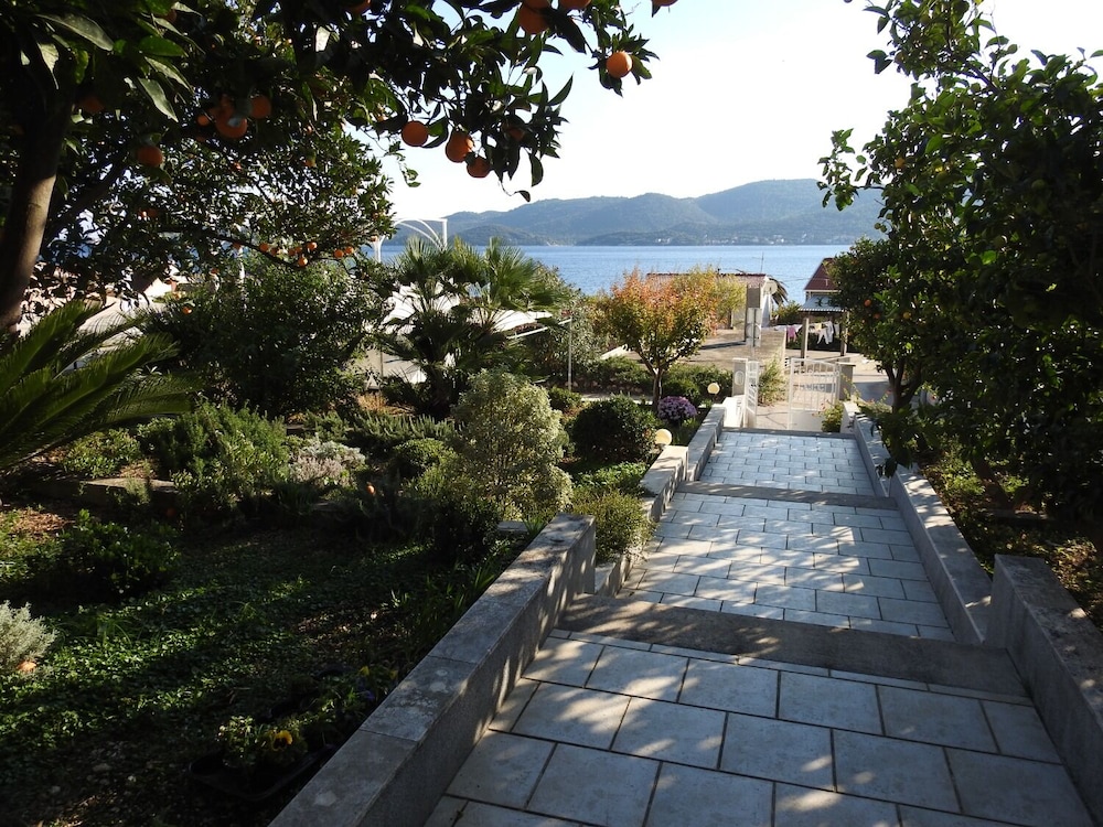 Sugor 70 m From sea A1 in Orebic, Croatia