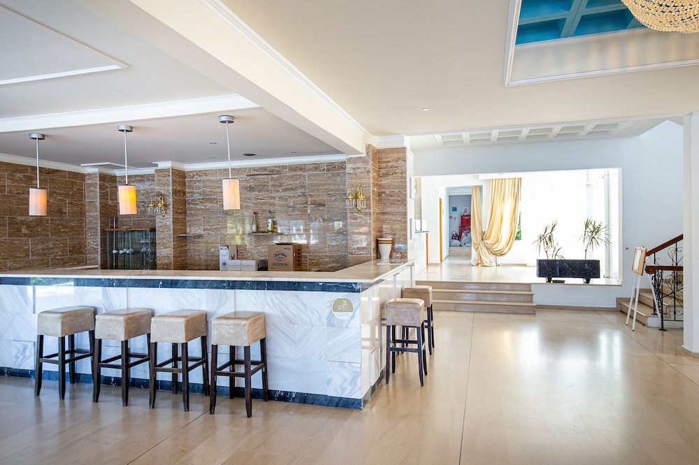 Kamari Beach Hotel — Thasos — photo 2
