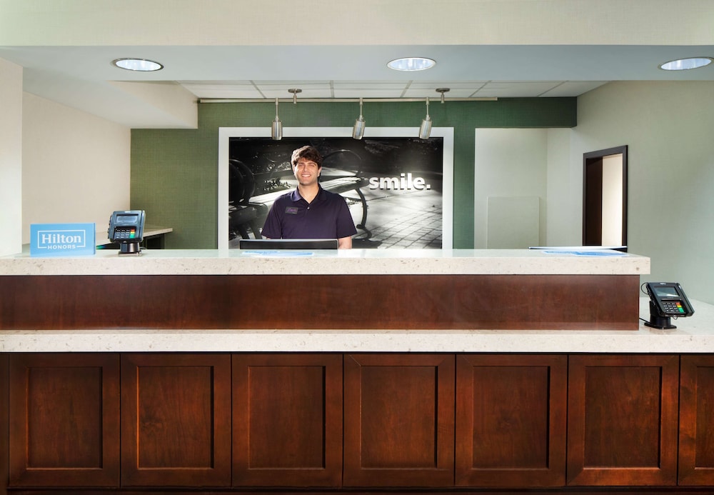 Hampton Inn Lawrenceville - photo 8