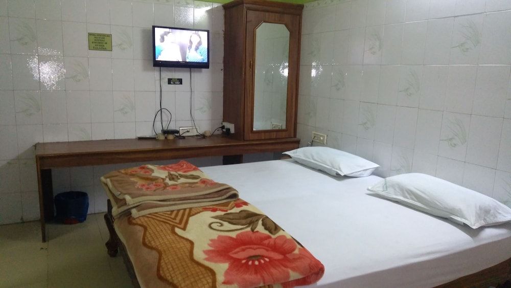 Iroomz Nama Residency — Anantapur — photo 4