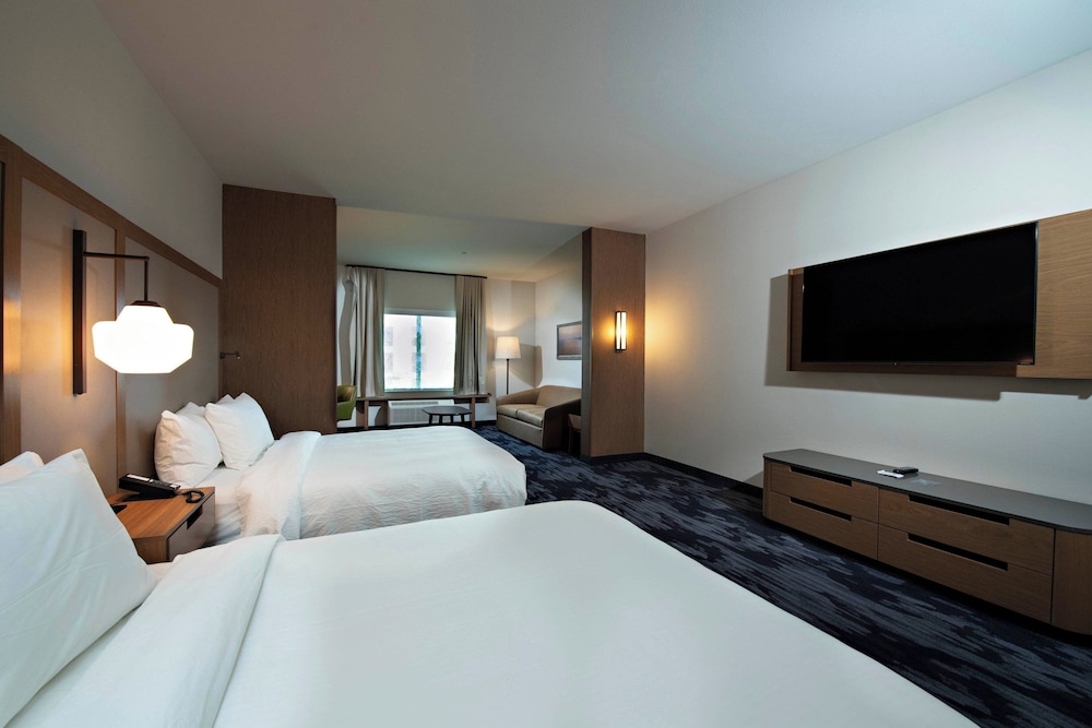Fairfield Inn & Suites by Marriott Dayton North - photo 5
