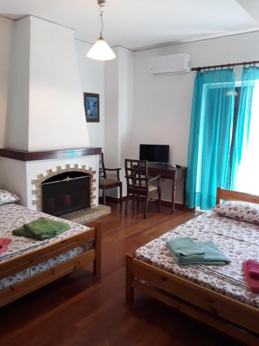 Alex Central City Accommodation — 4-Star Luxury Hotel in Lavrio, Greece