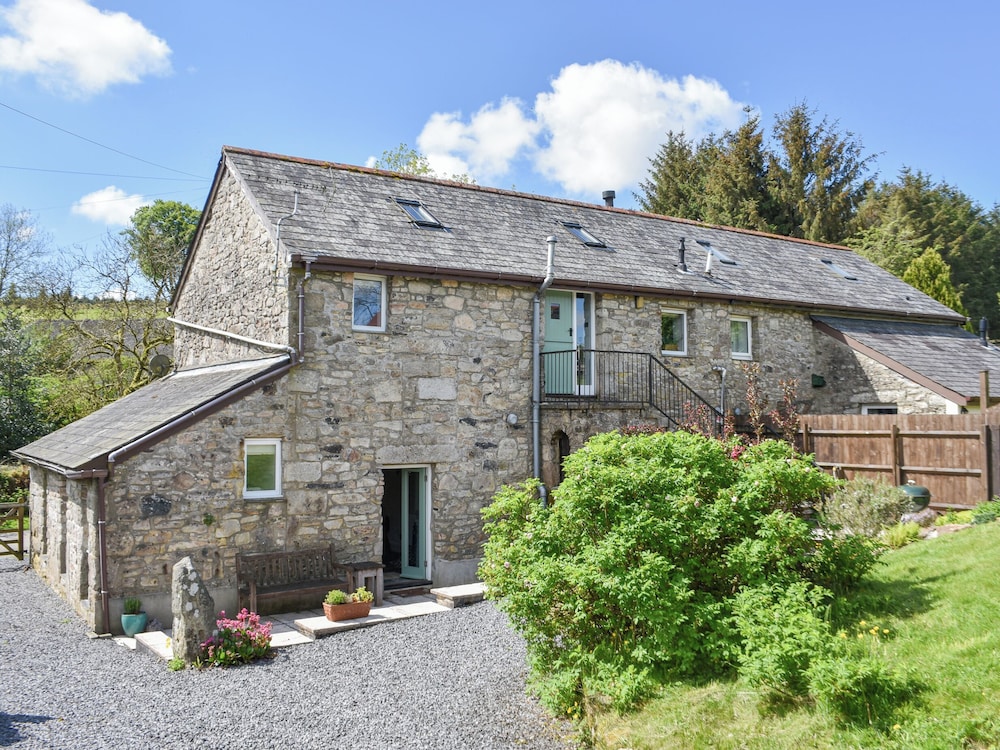 Pond Cottage — 4-Star Luxury Hotel in Newton Abbot, United Kingdom