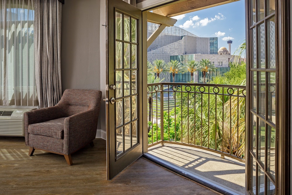 Hotel Indigo San Antonio Riverwalk by IHG - photo 22