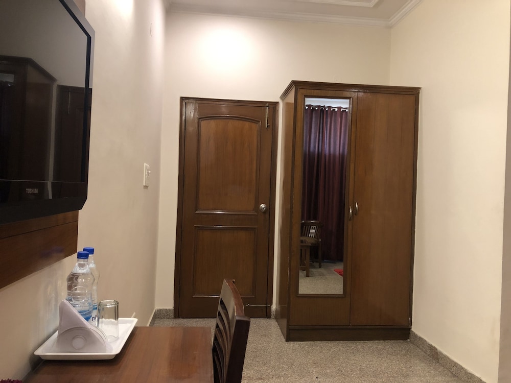 Excel Inn