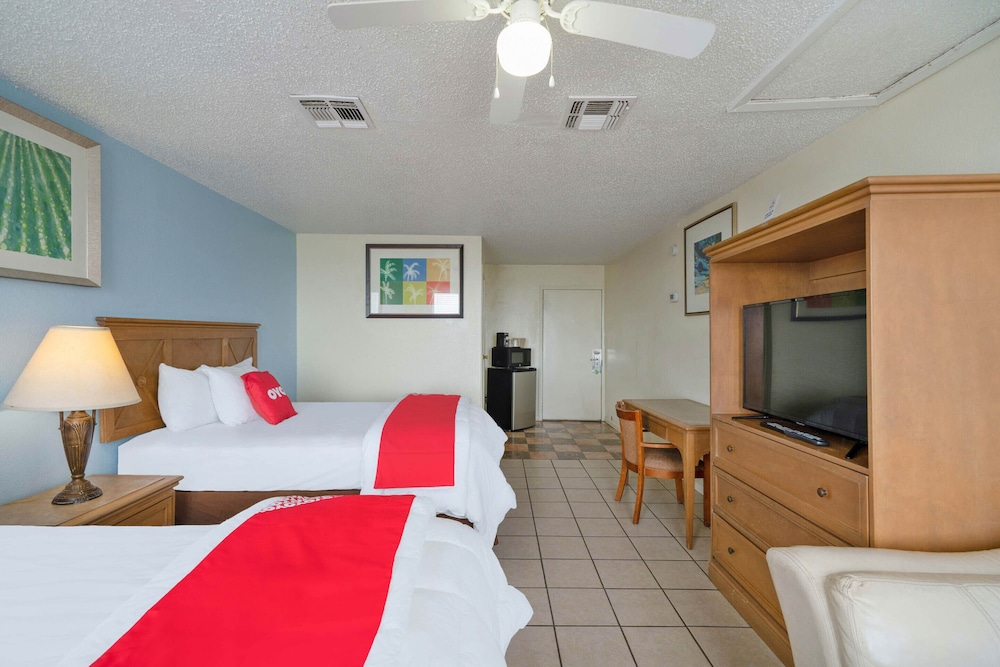 OYO Hotel Rockport Bay View - photo 17