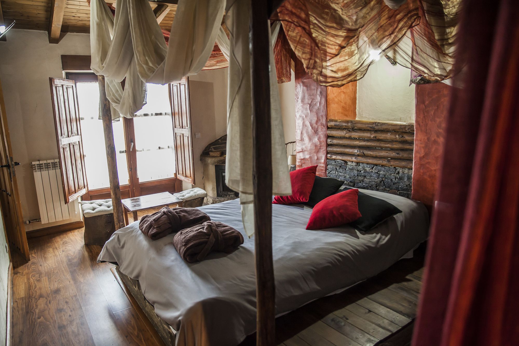 Orgullo Rural - carbon neutral hotel in Bermellar