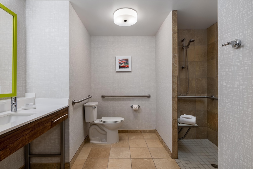 Hampton Inn Las Vegas North Speedway - photo 14